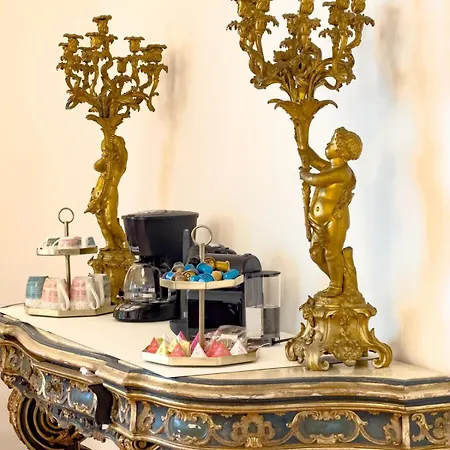 Esmeralda Beths House *